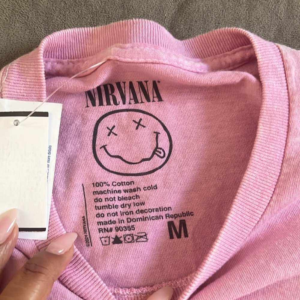 Nirvana In Utero Graphic Band Cotton Tee Shirt NWT Juniors SZ M - Picture 4 of 4